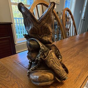 Vintage 1981 Universal Statuary Corp Western Cowboy Boot Figurine holster Dish